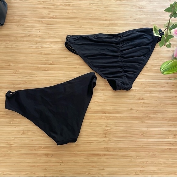 Two pack black bathing suit bottom size XS/S straps on the sides - Picture 10 of 10